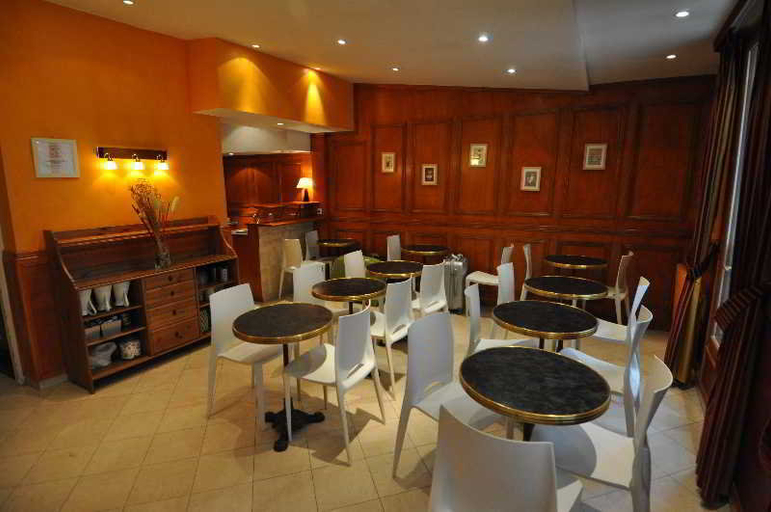 Food & Drinks 5, Pavillon de Montmartre, Paris