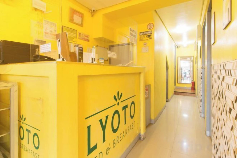 Lobby 2, RedDoorz @ LYOTO Bed and Breakfast near NAIA Terminal, Pasay City