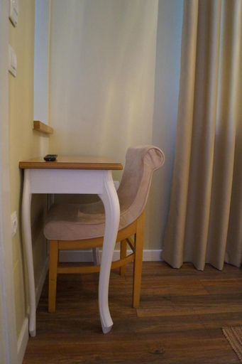 Room 4, Vila Trebicka, Korçës