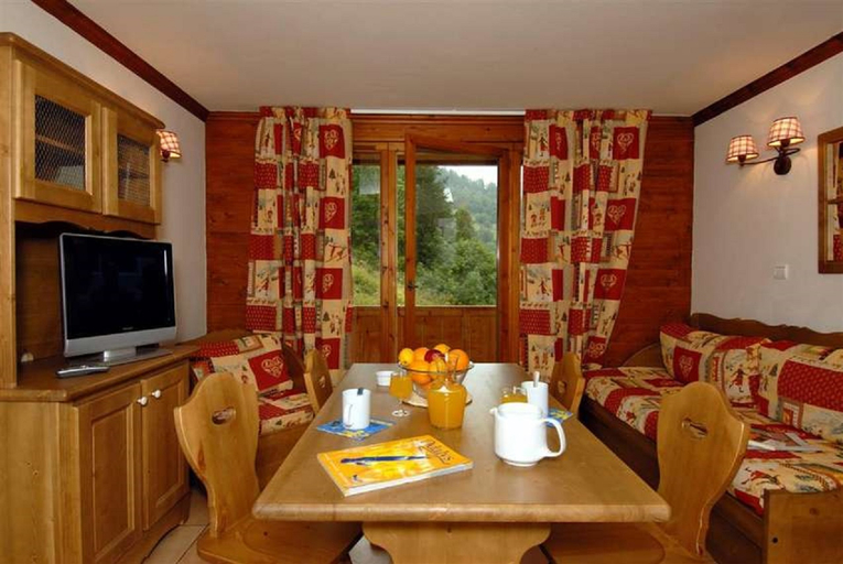 Bedroom 3, Odalys Le Hameau et les Chalets de la Vallée d Or, Savoie