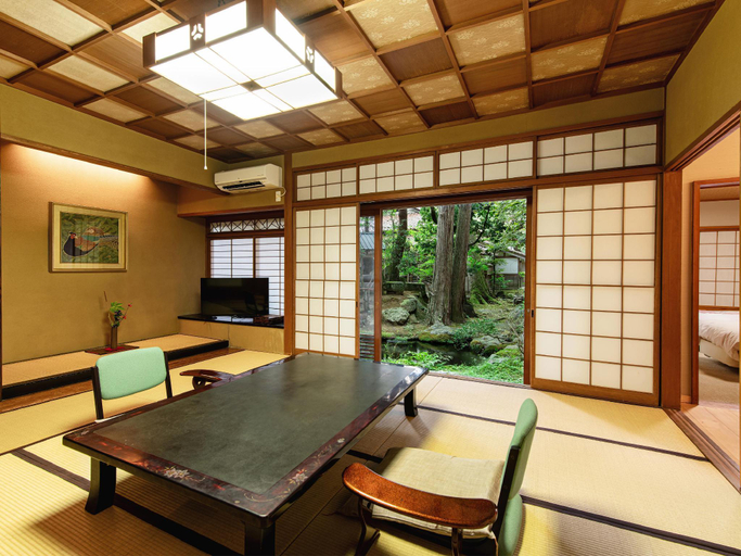 Room 5, Hoshi, Komatsu
