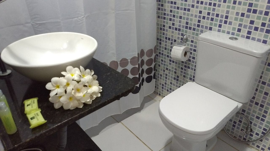Bathroom, Pousada do Biu, Fernando de Noronha