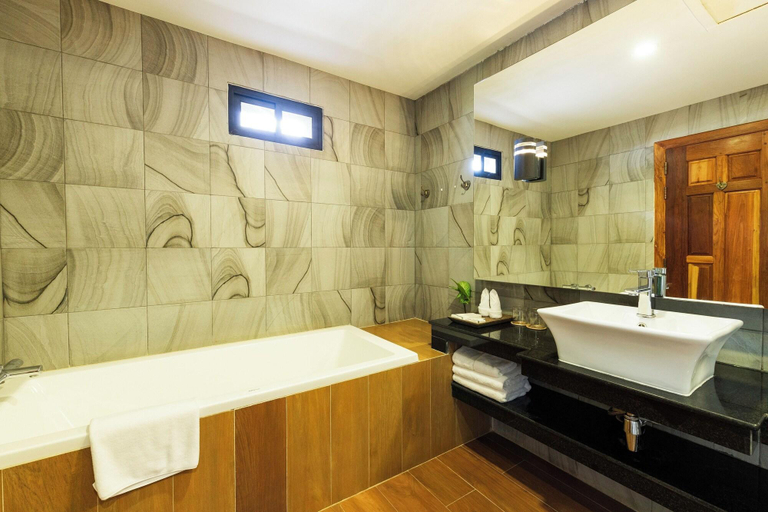 Room 2, Peak Elite Boutique, Siem Reap