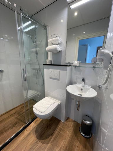 Bathroom 1, Golfzicht, Noordwijk