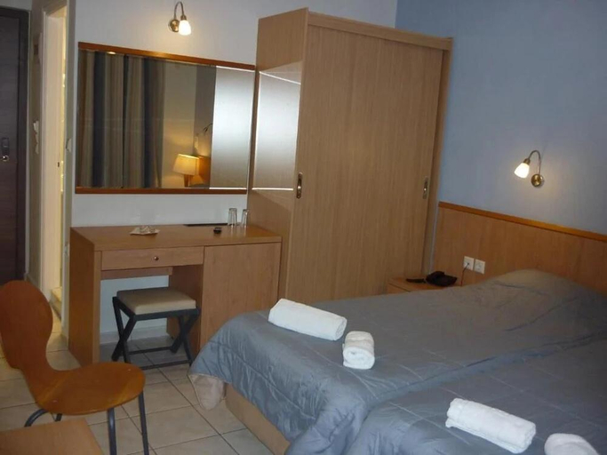 Bedroom 3, Diros Hotel, Attica