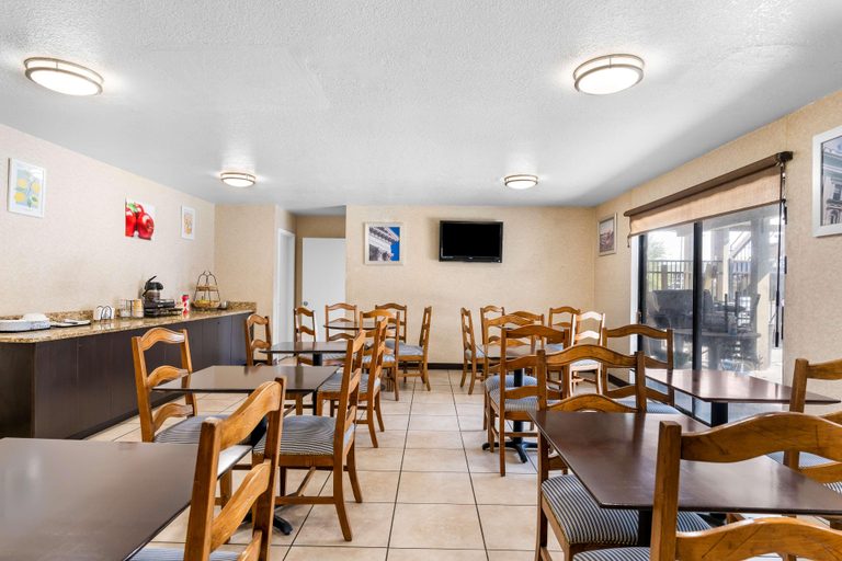 Food & Drinks 5, Quality Inn Yakima, Yakima