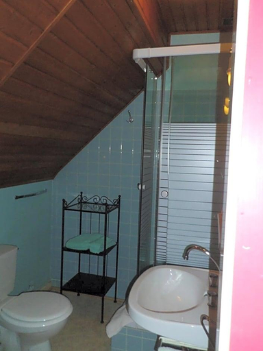 Bathroom 5, Le Kalblin, Hotel Restaurant, Haut-Rhin