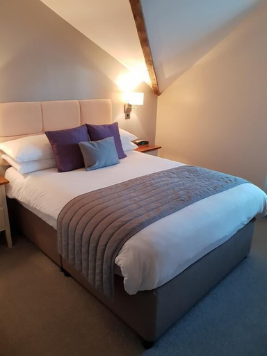 Room 5, Compston House B&B - Adults Only, Cumbria