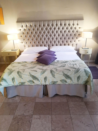 Bedroom 3, Mazzini Suite, Verona