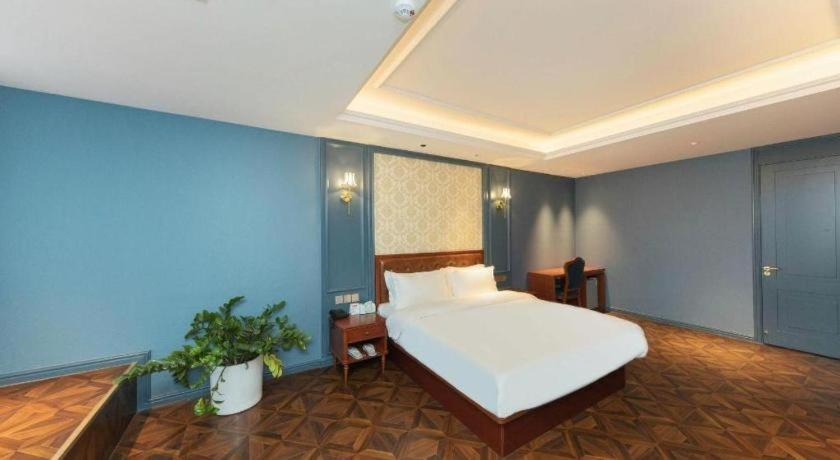 Bedroom 3, Yitingzhenshe Hotel Beijing Qianmen, Beijing