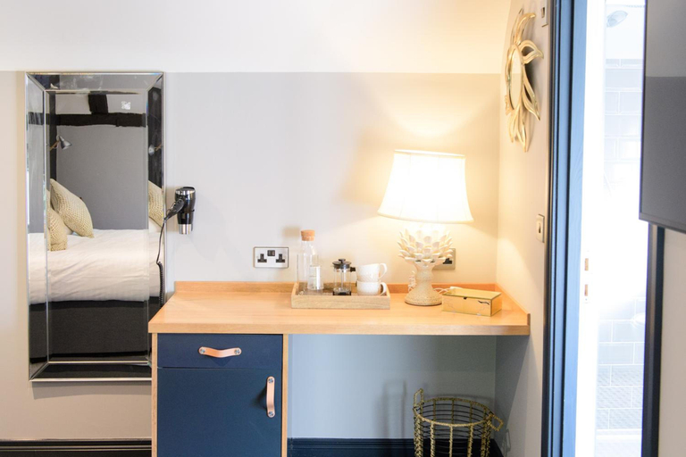 Bedroom 3, White Horse Hotel, Hertfordshire