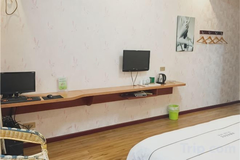 Bedroom 2, Enshi Shundu Hotel, Enshi Tujia and Miao