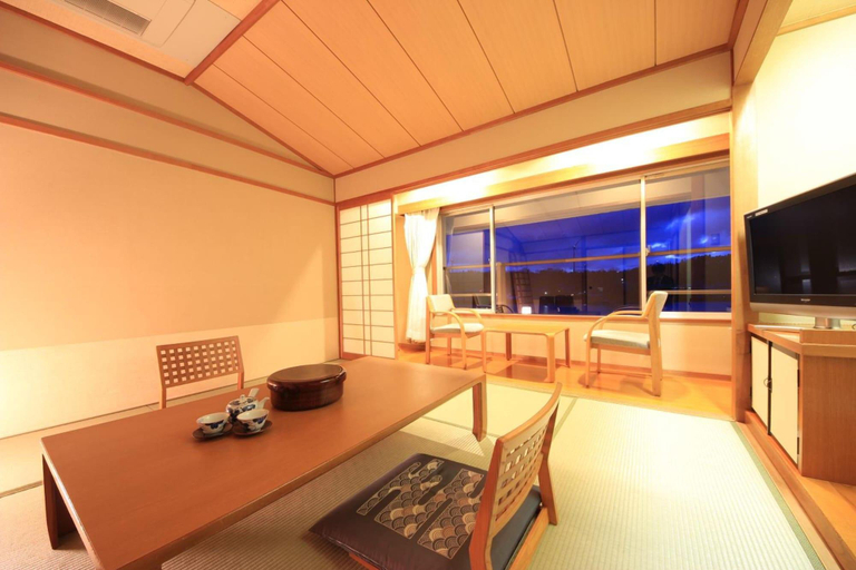 Bedroom 3, Awara Kitagata Onsen Kohanso Hana Yurari, Awara