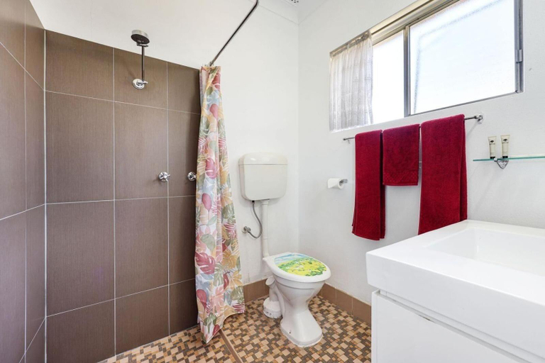 Bathroom 4, Tamworth Budget Motel, Tamworth Regional - Pt A