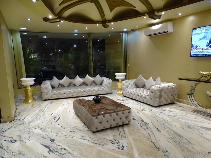 Public Area 2, Comfort Inn Suites Riyadh, Riyadh
