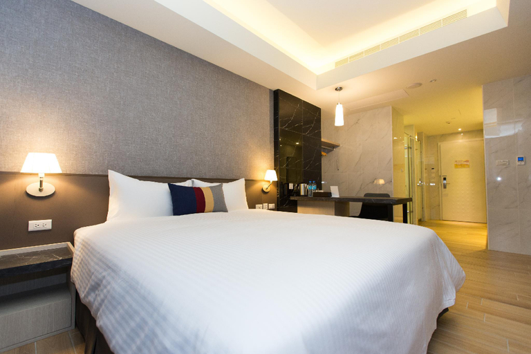 Room 4, F Hotel Luzhou Taipei, New Taipei City