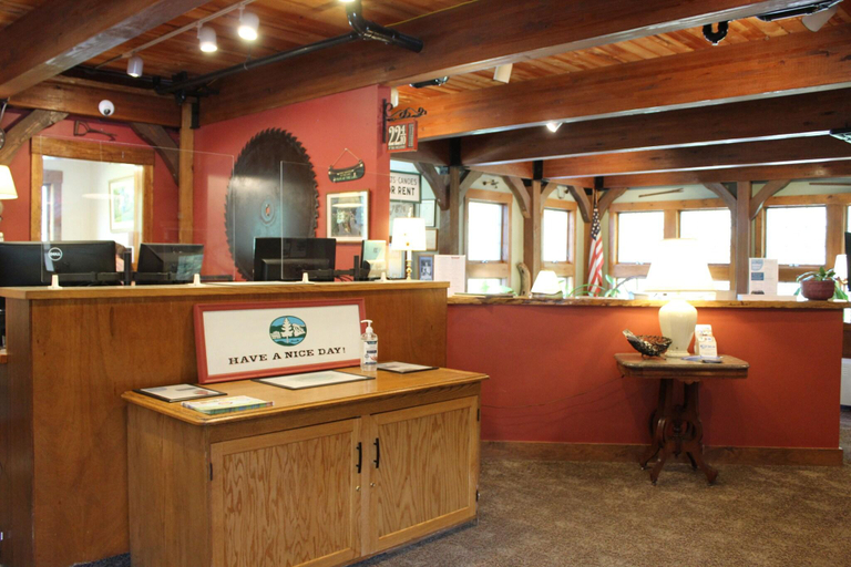 Public Area, Purity Spring Resort, Carroll