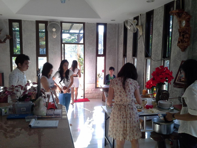 Food & Drinks 5, Wannida Garden Resort, Muang Prachin Buri