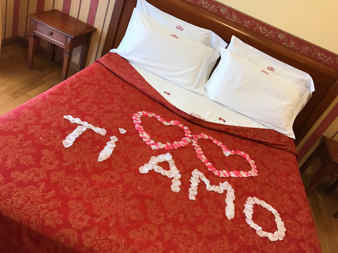 Bedroom 5, Hotel Holiday, Viterbo