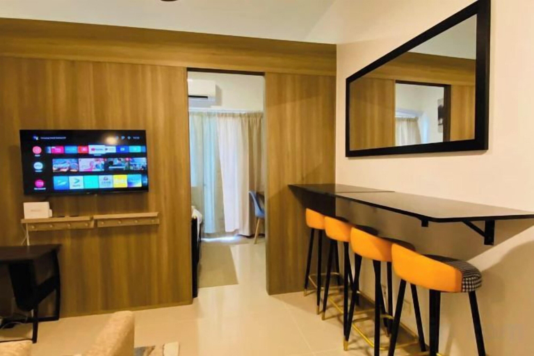 Food & Drinks, Gavin's Place @ FAME Residences, Mandaluyong
