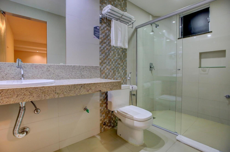 Bathroom 4, Novares Hotel, Goiania