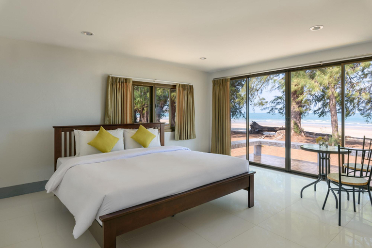Room 5, Seapine Recreation Centre, Hua Hin