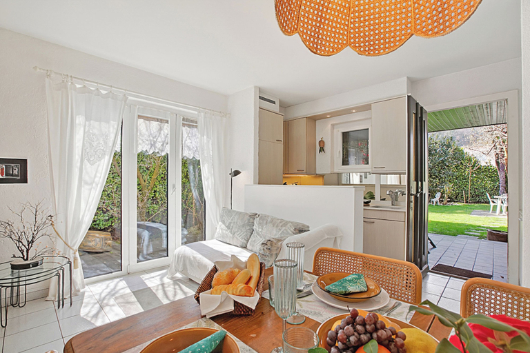 Dining 4, Casa Viola Losone for 8, Locarno