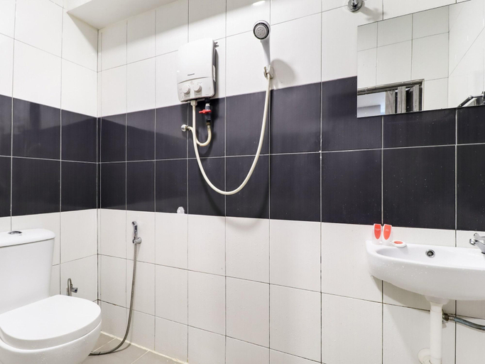 Bathroom, Moon Night Hotel, Batu Caves