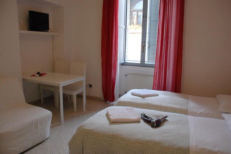 Bedroom 3, Moshi Moshi B B, Rome