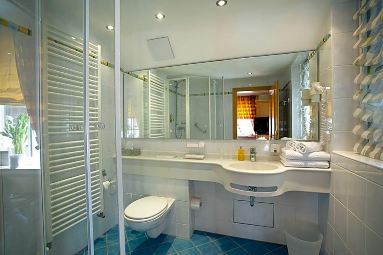 Bathroom 4, Hotel Traube, Stuttgart