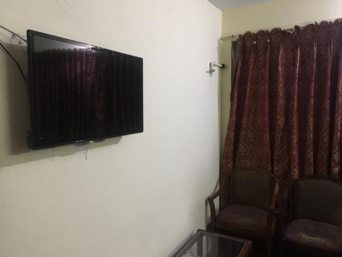 Bedroom 3, Mountain Tower Hotel, Rawalpindi