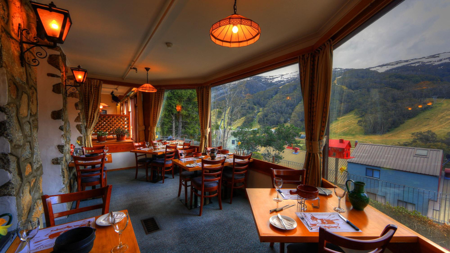 General view 5, Candlelight Lodge, Snowy River