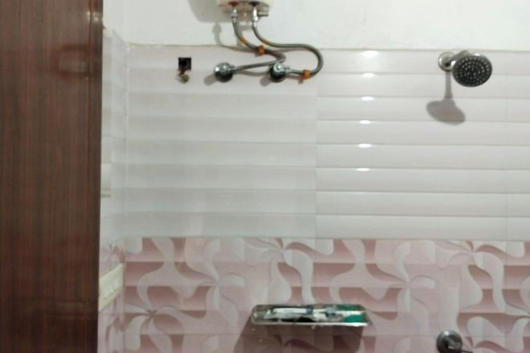 3, Full AC 4bhk townhouse, 10 mins from airport, Ernakulam