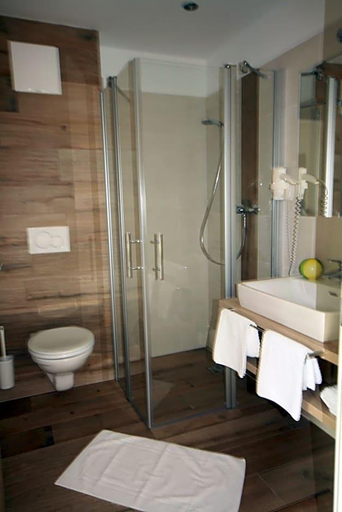 Bathroom 3, Aberseehof, Salzburg Umgebung