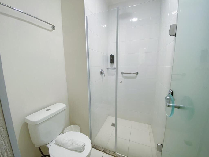Bathroom 4, Hotel Rainha dos Apóstolos, Aparecida