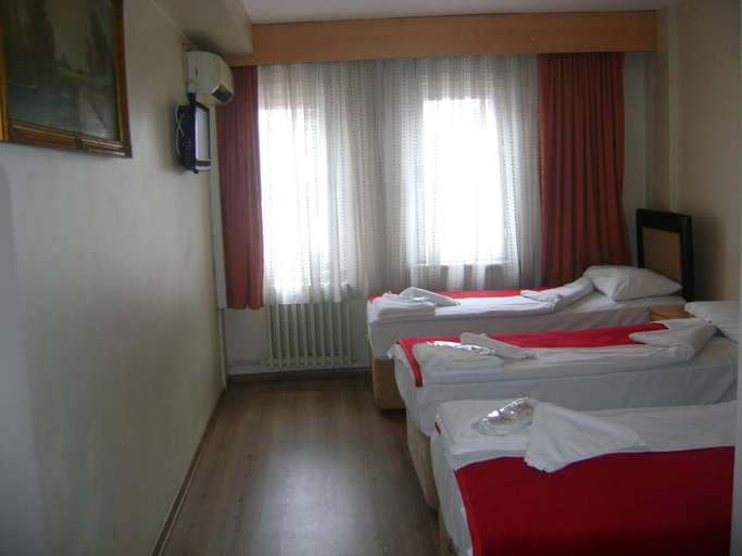 Bedroom 3, Ay, Fatih