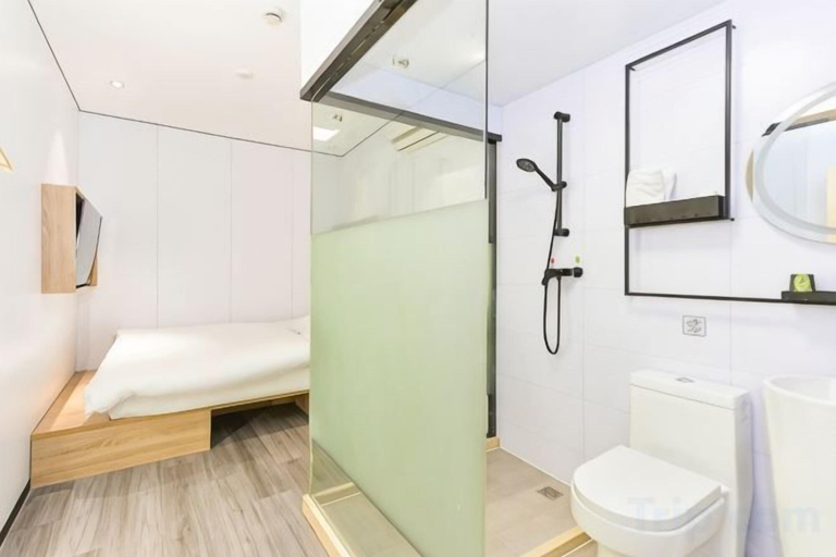 Bathroom 3, Changee Hotel MINI (Shanghai Pudong Jinqiao Road Subway Station), Shanghai