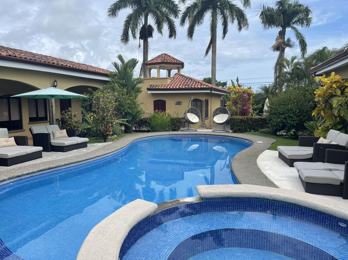 Pool 2, Las Brisas Resort and Villas, Garabito