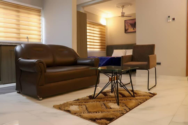 Room 4, Bonsukoda Lodge, Accra