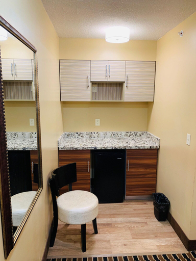 Public Area, Motor City Inn & Suites, Wayne