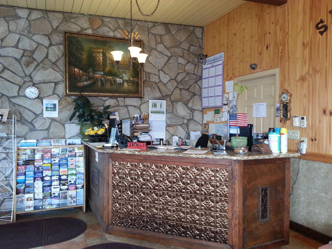 Public Area 3, Shelton Inn, Mason