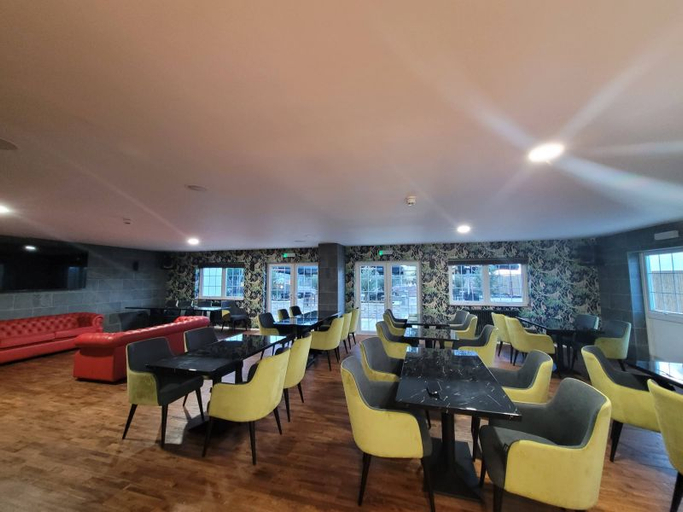 Food & Drinks 5, The Oakwood Hotel, Gloucestershire