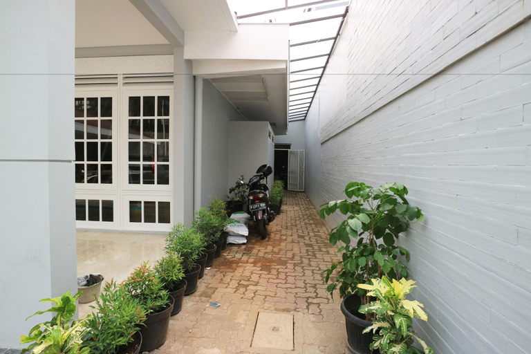 Lobby 5, Mk House Tendean, South Jakarta