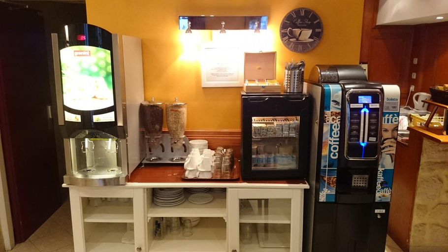 Food & Drinks 4, Pavillon de Montmartre, Paris