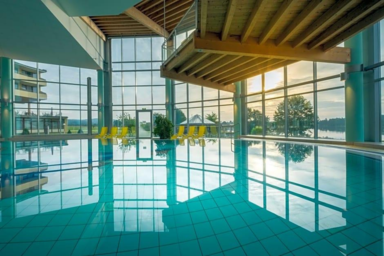 Lobby 5, Kurzentrum Weissenstadt am See, Wunsiedel im Fichtelgebirge