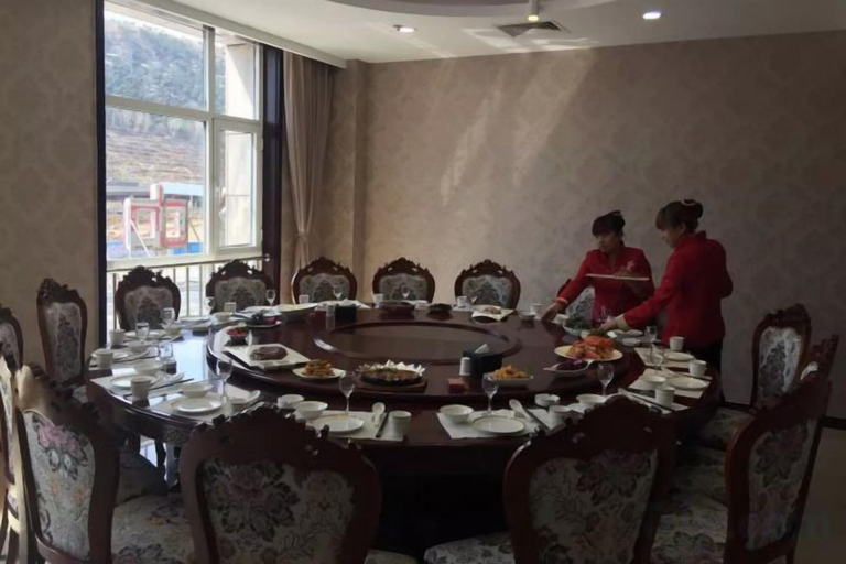 Food & Drinks, Xiqian Yujing Holiday Hotel, Tangshan