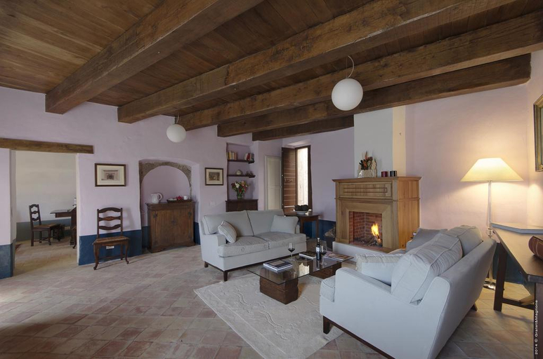 Public Area, Castello di Postignano, Perugia