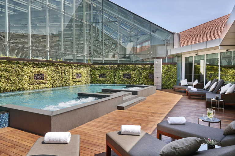 Sport & Beauty 2, The Capitol Kempinski Hotel Singapore, Singapore