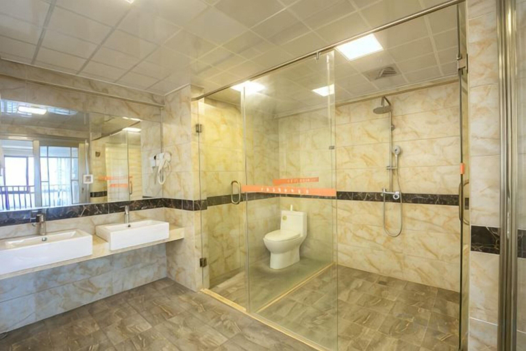 Bathroom 4, Chongqing Aisi Business Hotel, Chongqing