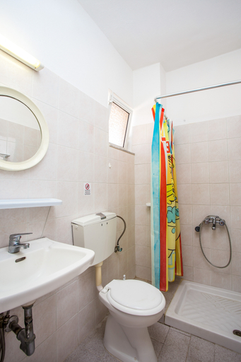 Bathroom 3, Vickys Studios, South Aegean